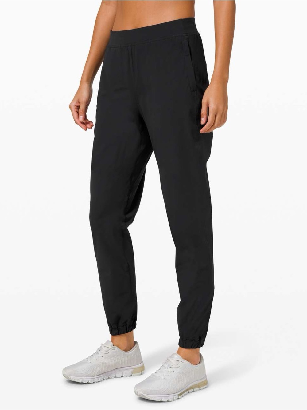 Lululemon Adapted State Jogger in Black Size 4